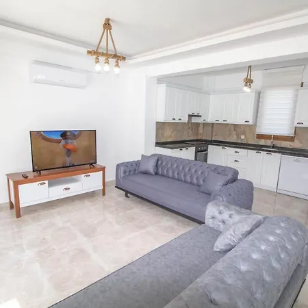 Mina Villa, Oezel Havuzlu, 别墅 *
